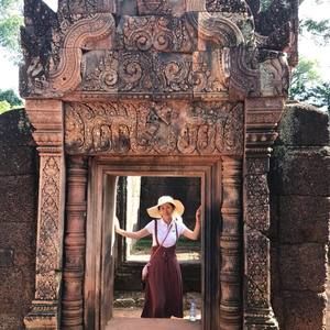 Meet your Posher, Jenny